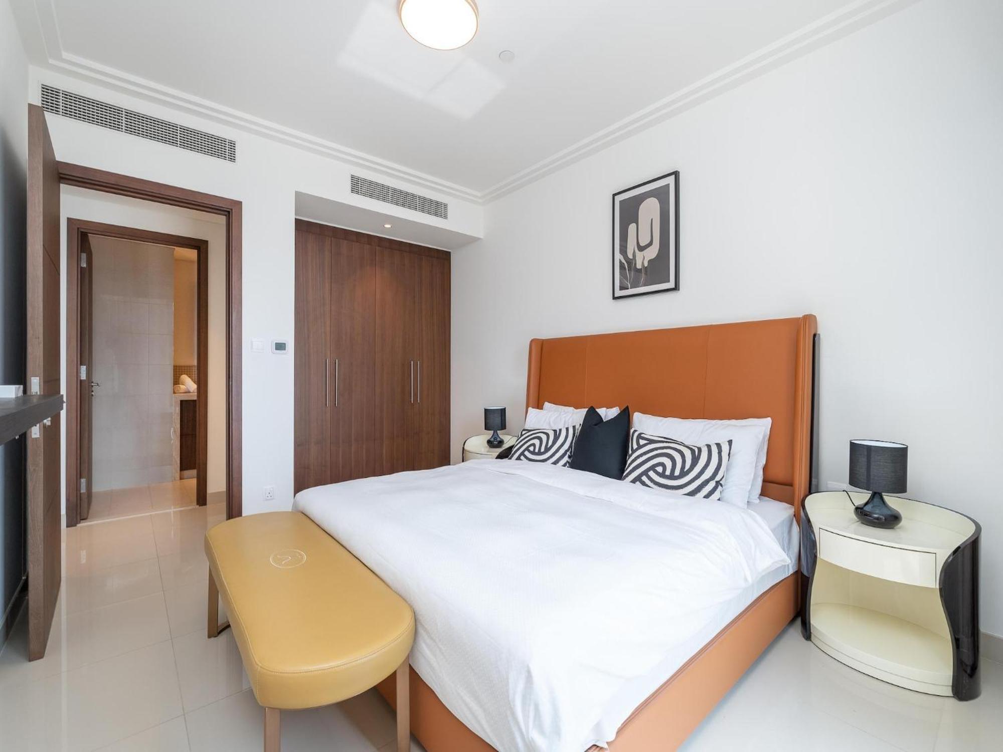 Luxurious Stylish Apartments Across Dubai Mall Burj Khalifa City Views ภายนอก รูปภาพ