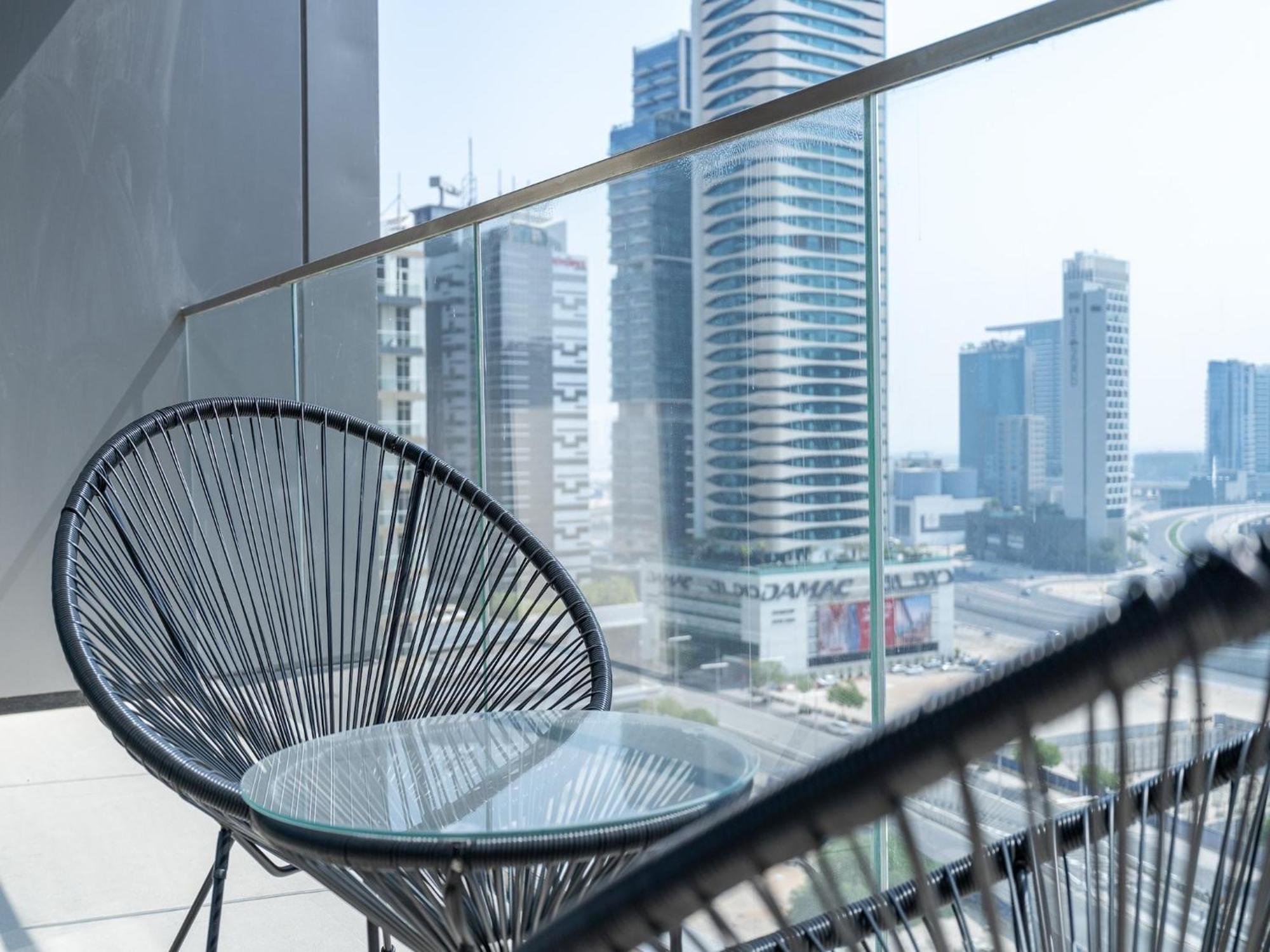 Luxurious Stylish Apartments Across Dubai Mall Burj Khalifa City Views ภายนอก รูปภาพ