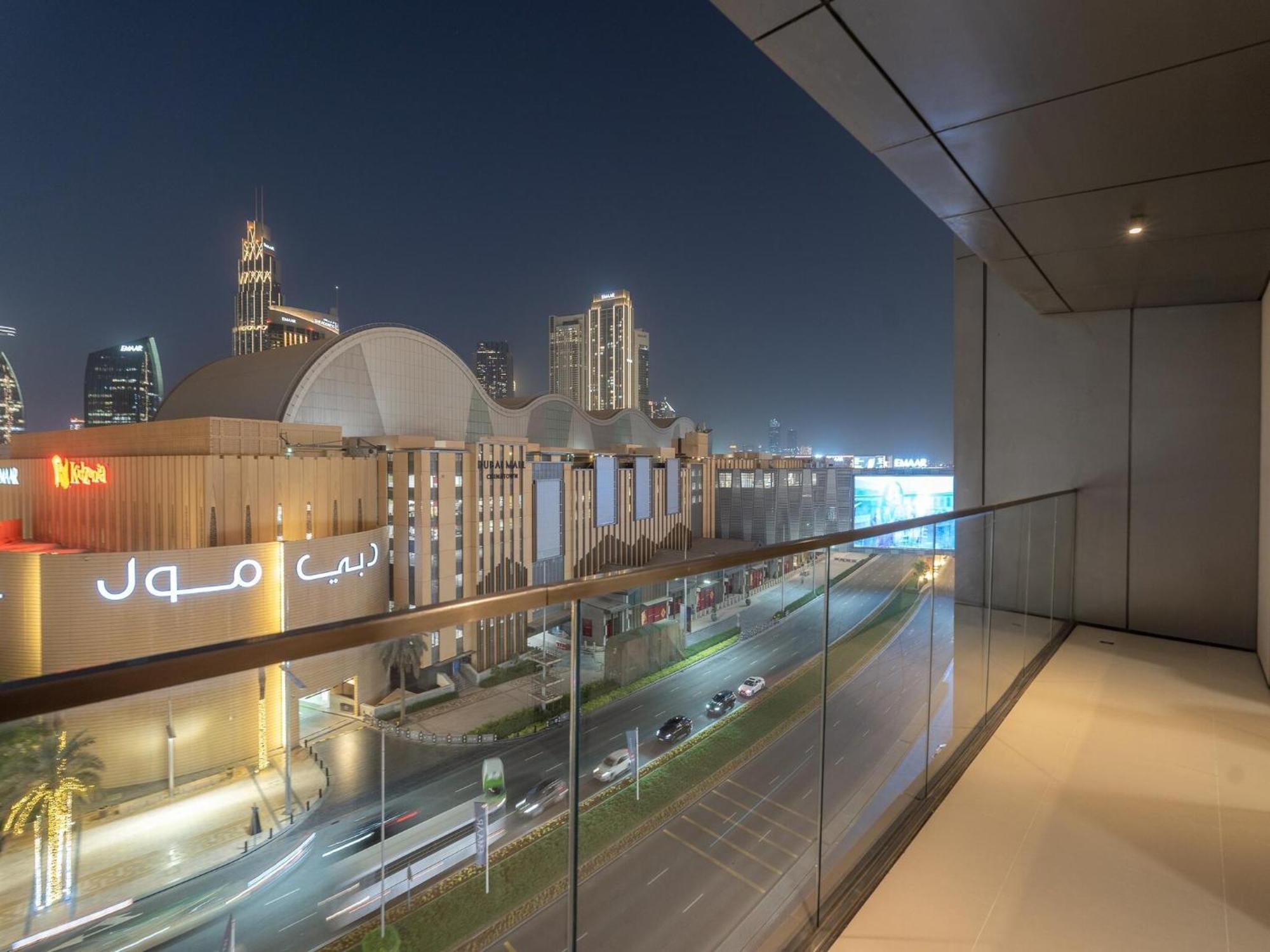 Luxurious Stylish Apartments Across Dubai Mall Burj Khalifa City Views ภายนอก รูปภาพ