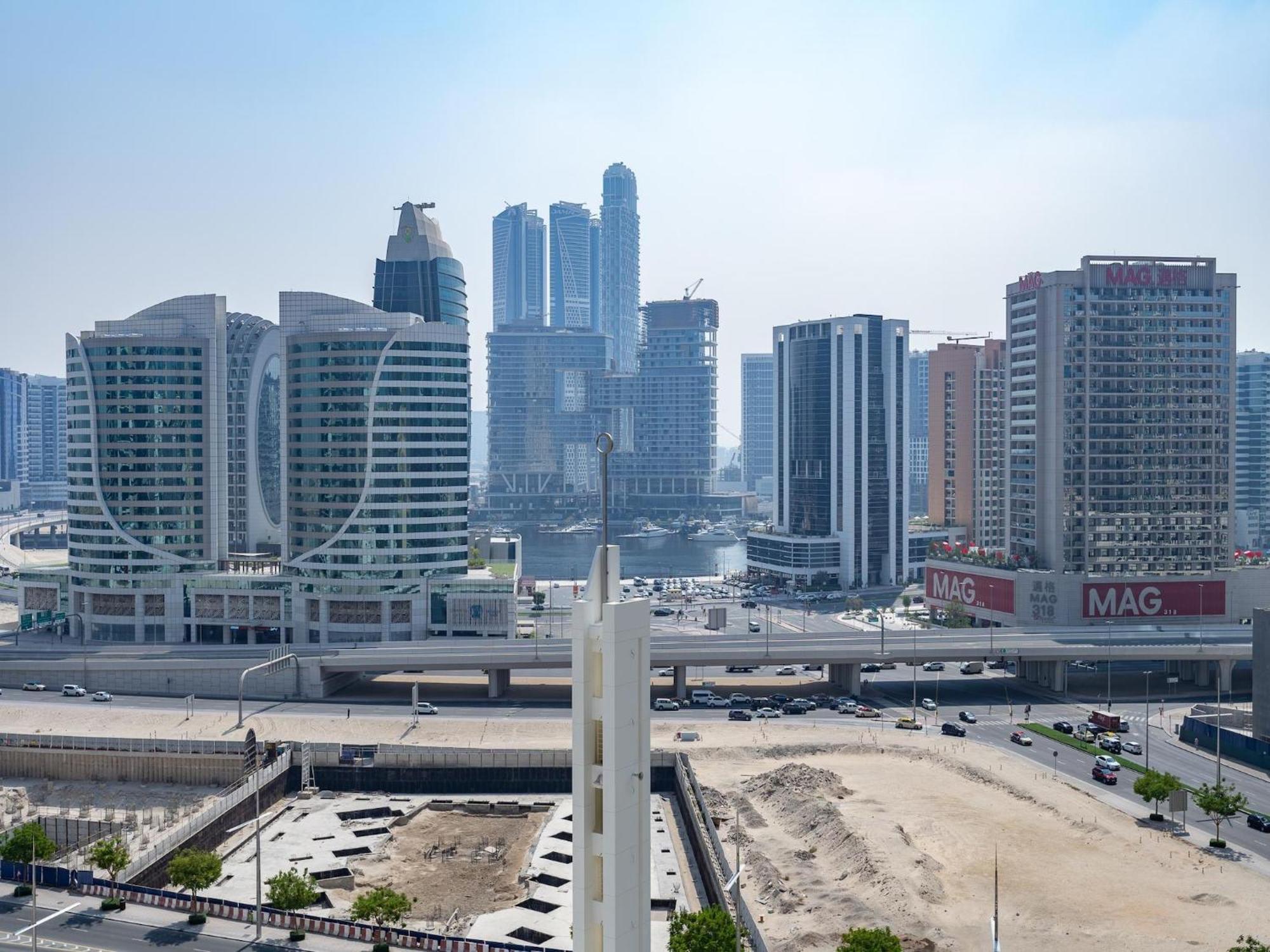 Luxurious Stylish Apartments Across Dubai Mall Burj Khalifa City Views ภายนอก รูปภาพ