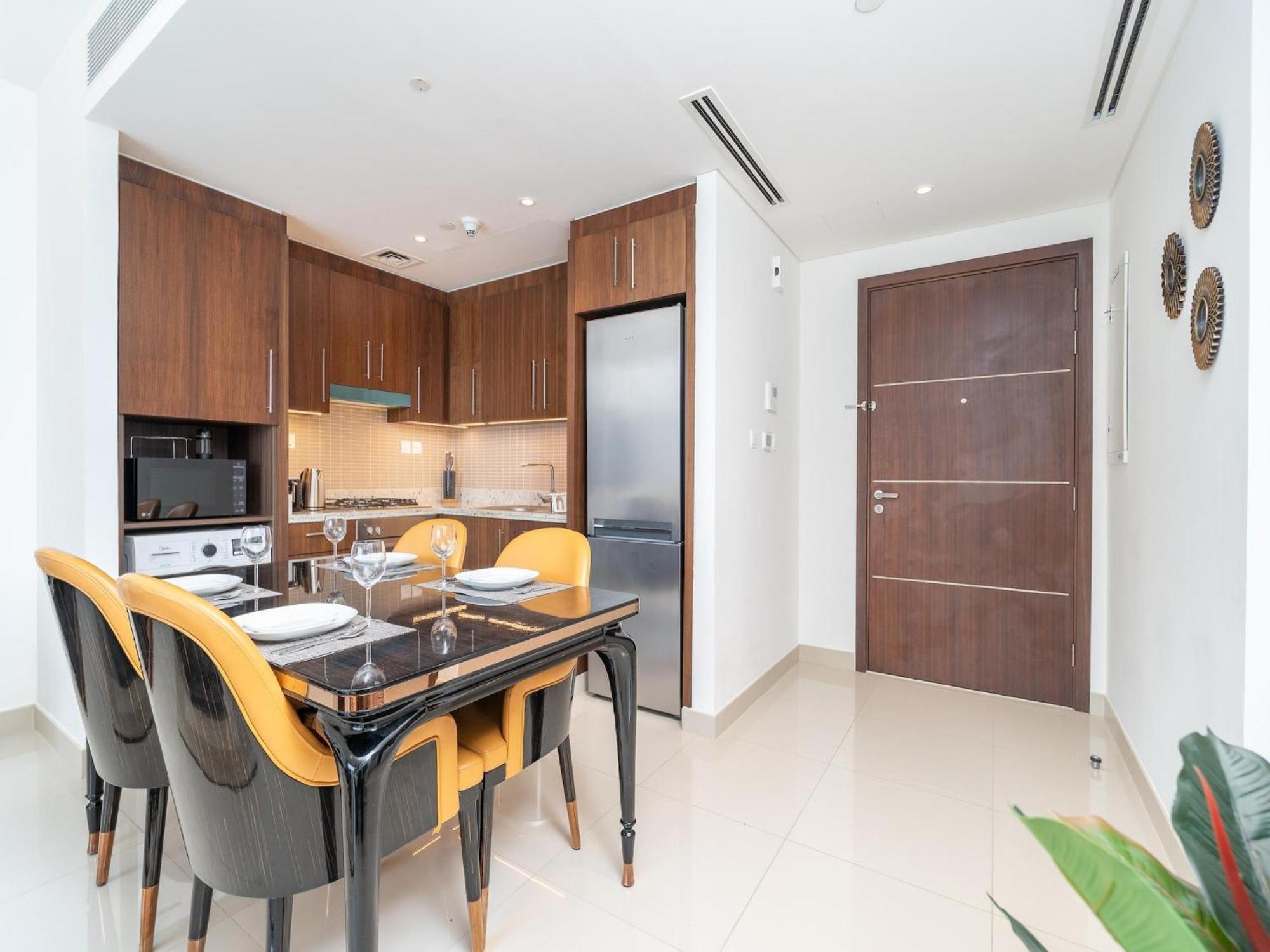 Luxurious Stylish Apartments Across Dubai Mall Burj Khalifa City Views ภายนอก รูปภาพ