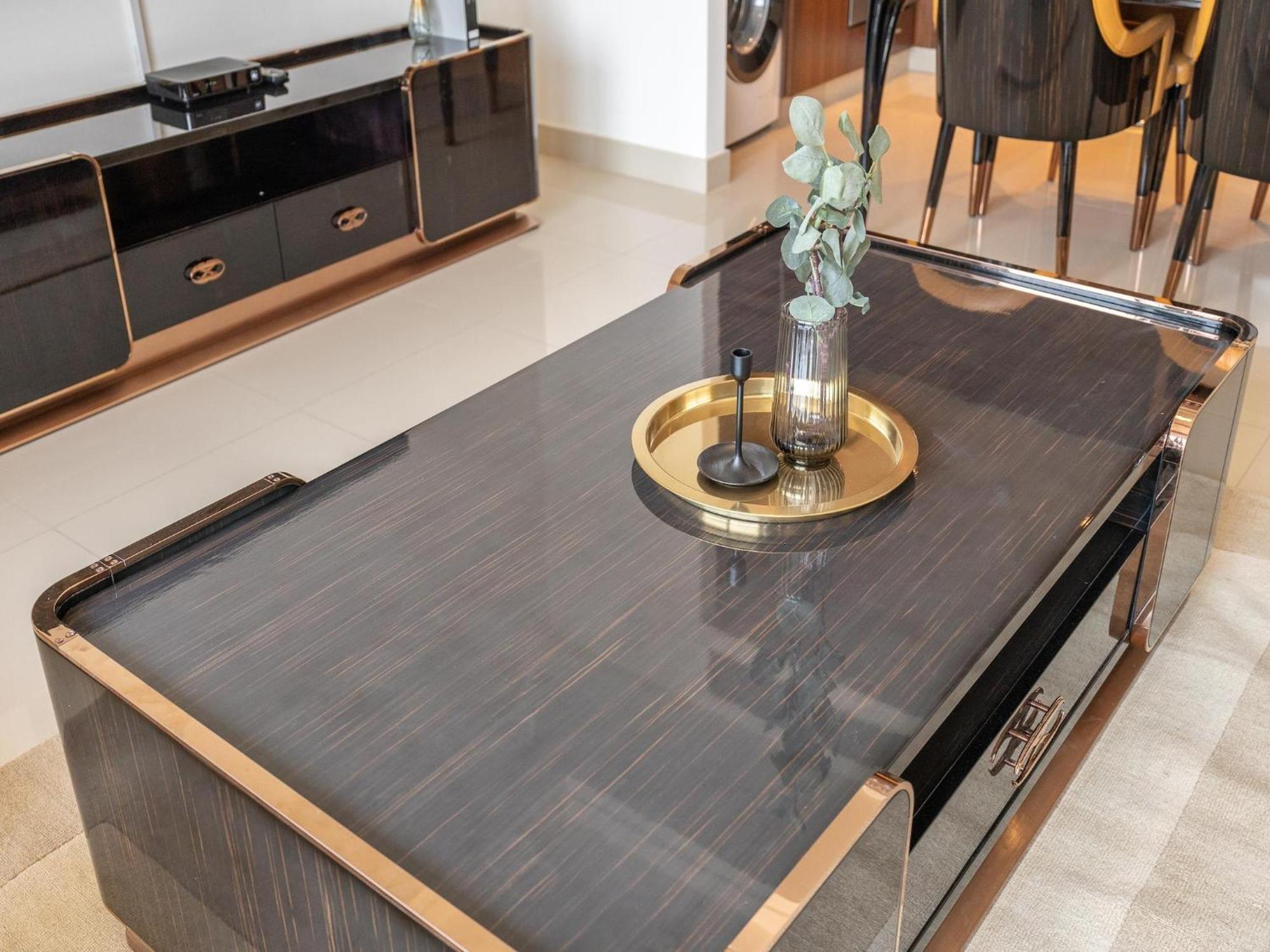 Luxurious Stylish Apartments Across Dubai Mall Burj Khalifa City Views ภายนอก รูปภาพ